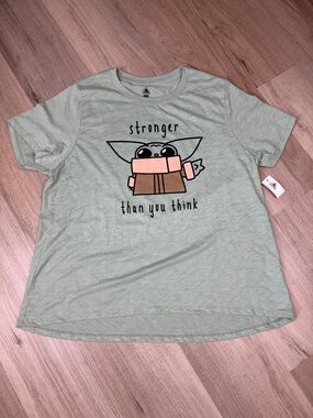 Disney Green 'Stronger Than You Think' Baby Yoda Graphic Tee. NWT. Size XL